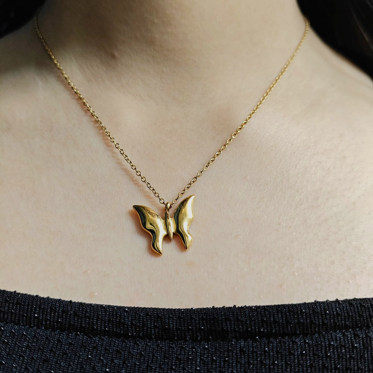 The Aura Butterfly Necklace: Gold 3D Butterfly Pendant Chain (Stainless steel)