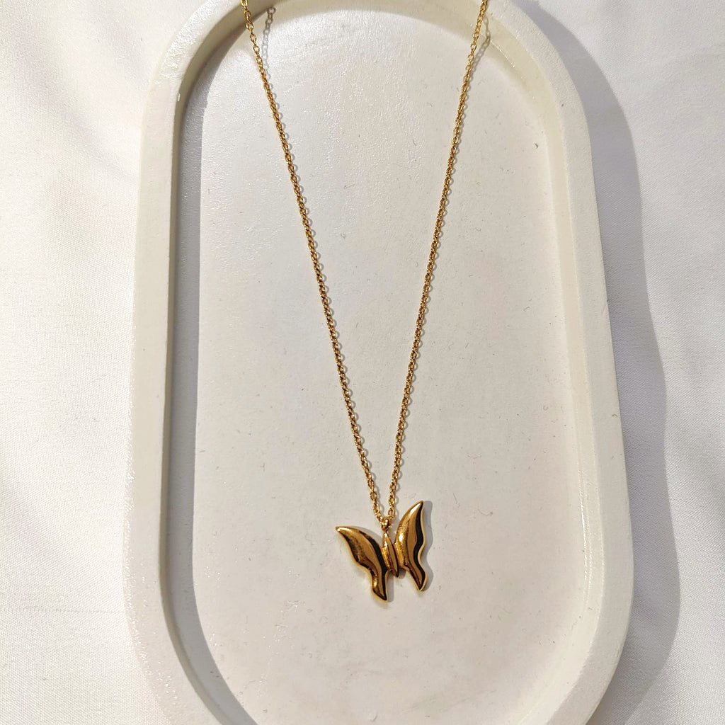 The Aura Butterfly Necklace: Gold 3D Butterfly Pendant Chain (Stainless steel)