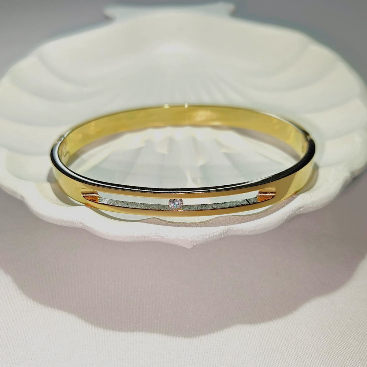 The Nova Bangle: Floating Sparkle Bangle (Stainless steel)
