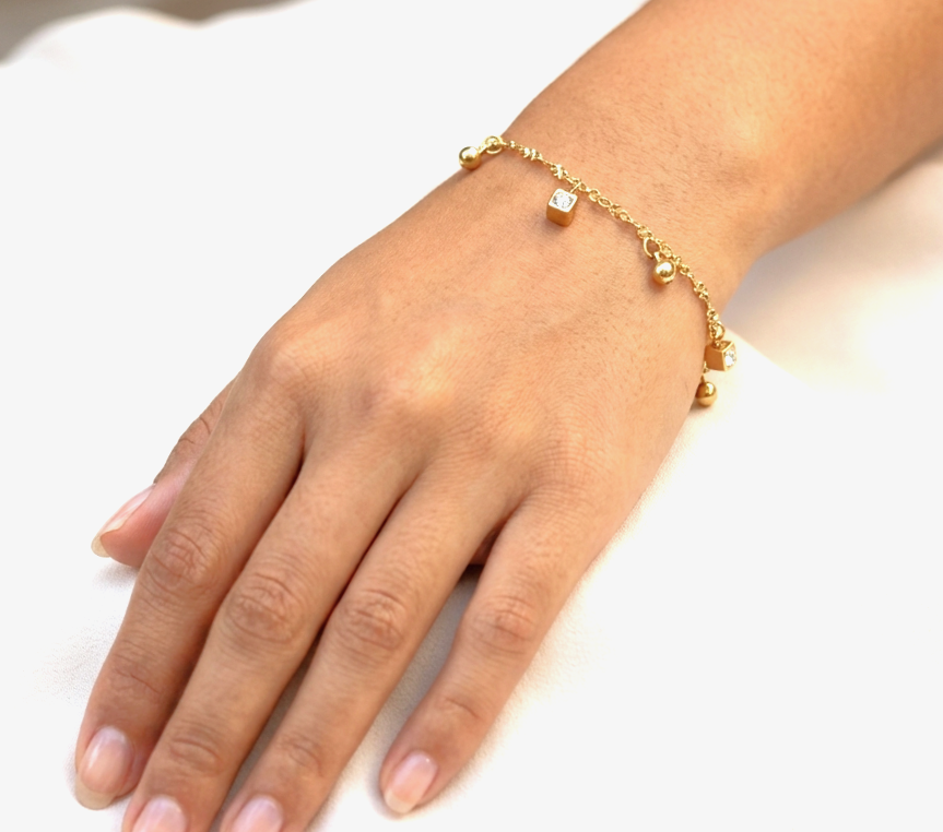The Charmed Life Bracelet: Gold Bead & Geometric Charm