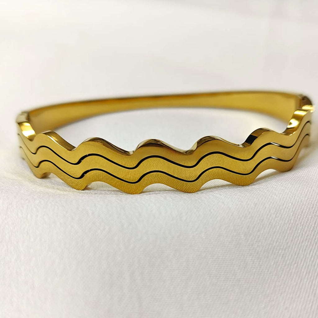 The Ocean Wave Bangle: Wavy Layered Bangle (Stainless Steel)
